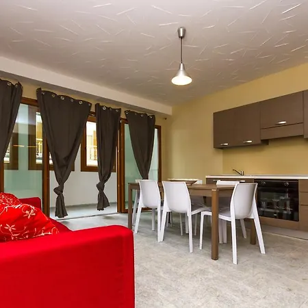 מלון דירות Maison Mati Living 2*