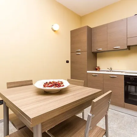 מלון דירות Maison Mati Living 2*